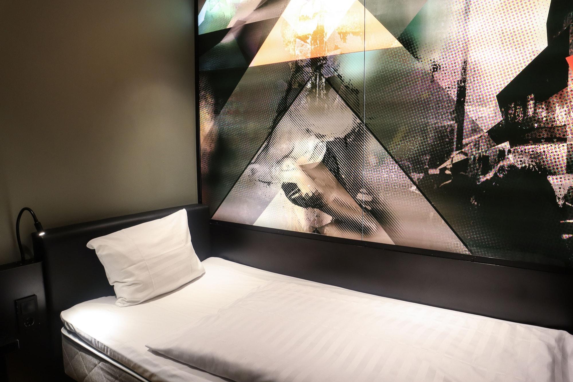 Comfort Hotel Xpress Stockholm Central Ngoại thất bức ảnh