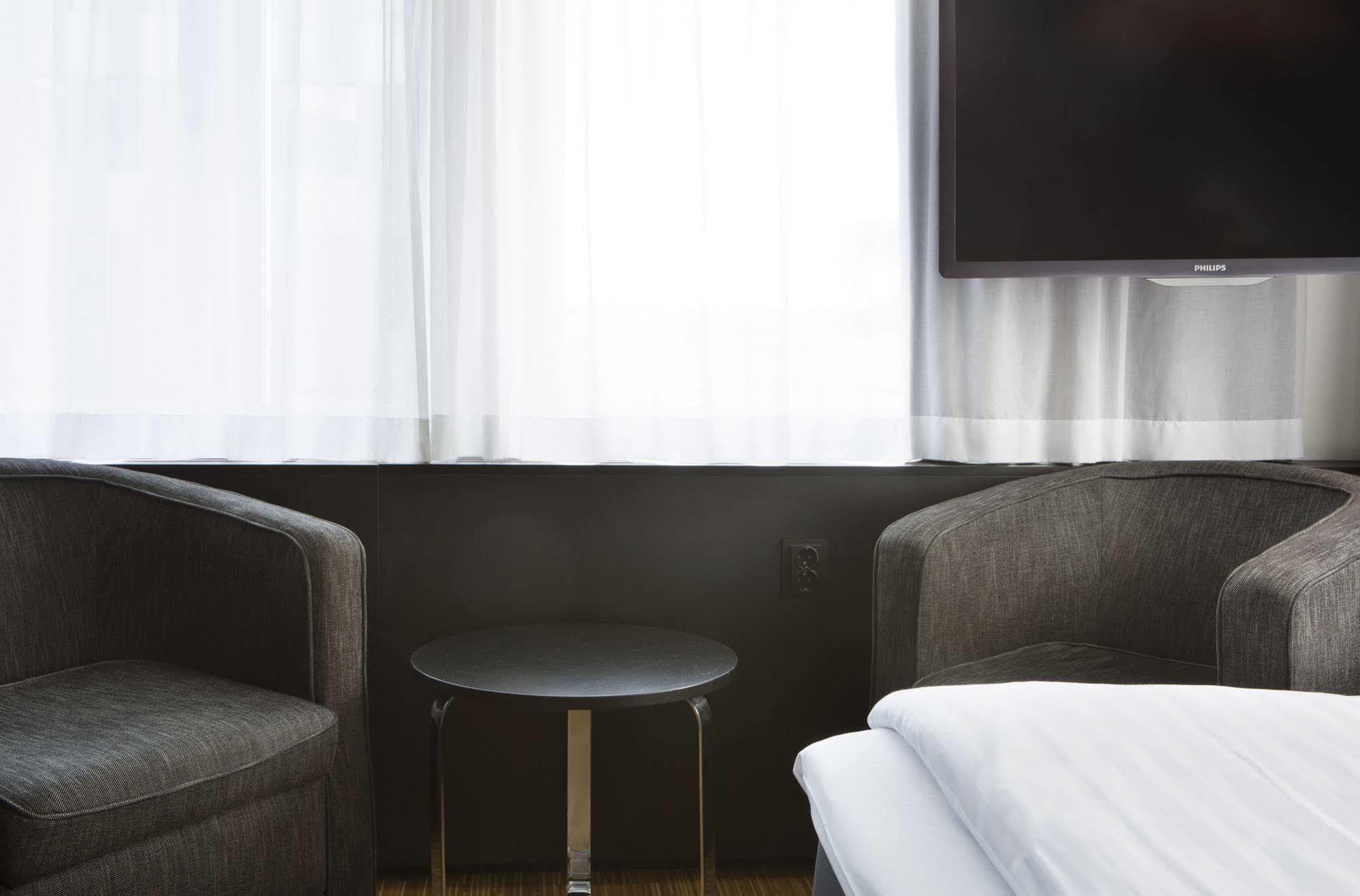 Comfort Hotel Xpress Stockholm Central Ngoại thất bức ảnh